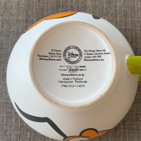 Disney large cappuccino mug - Pluto ‘Snack?’ - Picture 6 of 6